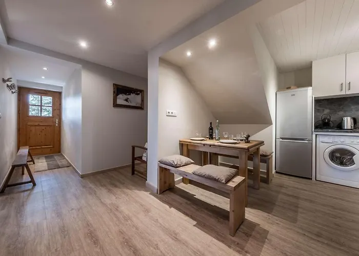 Charming 50m² In 1850 - Wifi, Terrace, Locker - Sleeps 4 - Chenus Quartier - Fr-1-631-149 * 谷雪维尔