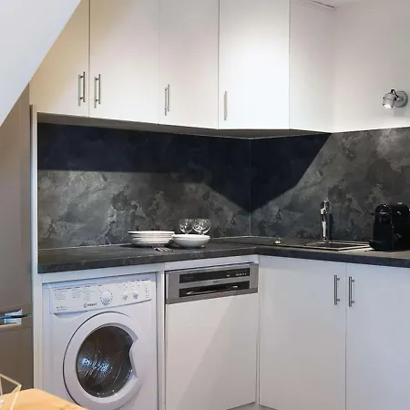 Charming 50m² In 1850 - Wifi, Terrace, Locker - Sleeps 4 - Chenus Quartier - Fr-1-631-149 クールシュヴェル